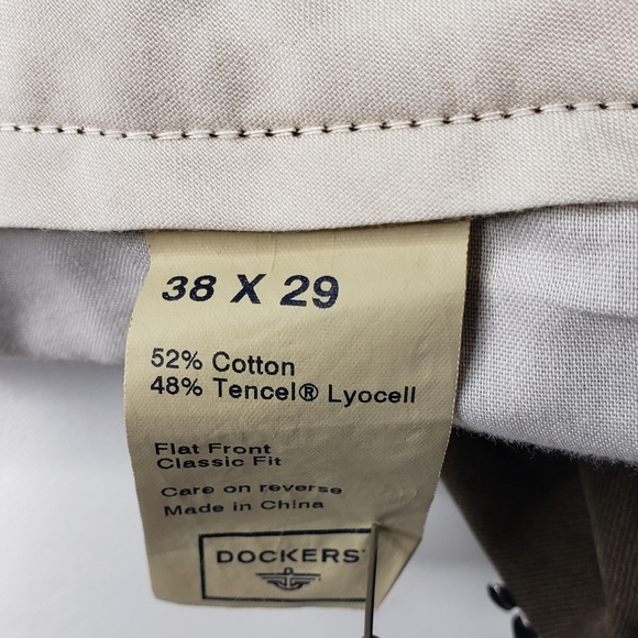 Dockers Flat Front Classic Fit Tencel Blend Weatherd Soft Casual Pants 38×29 - Picture 4 of 11